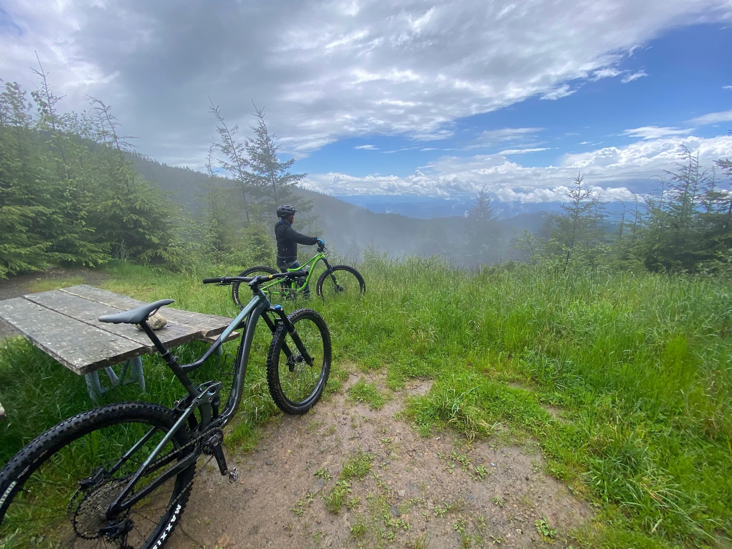 Seattle Mountain Bike Tours team