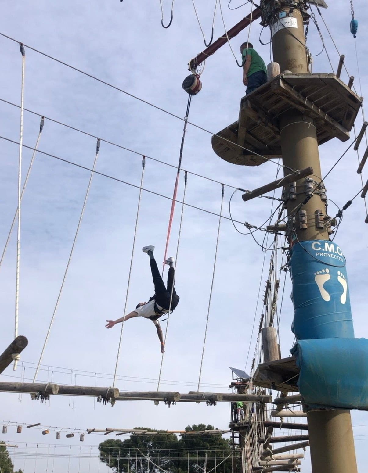 Friends & Adrenaline Jump: Jumpland's Extreme Group Circuit in Cambrils