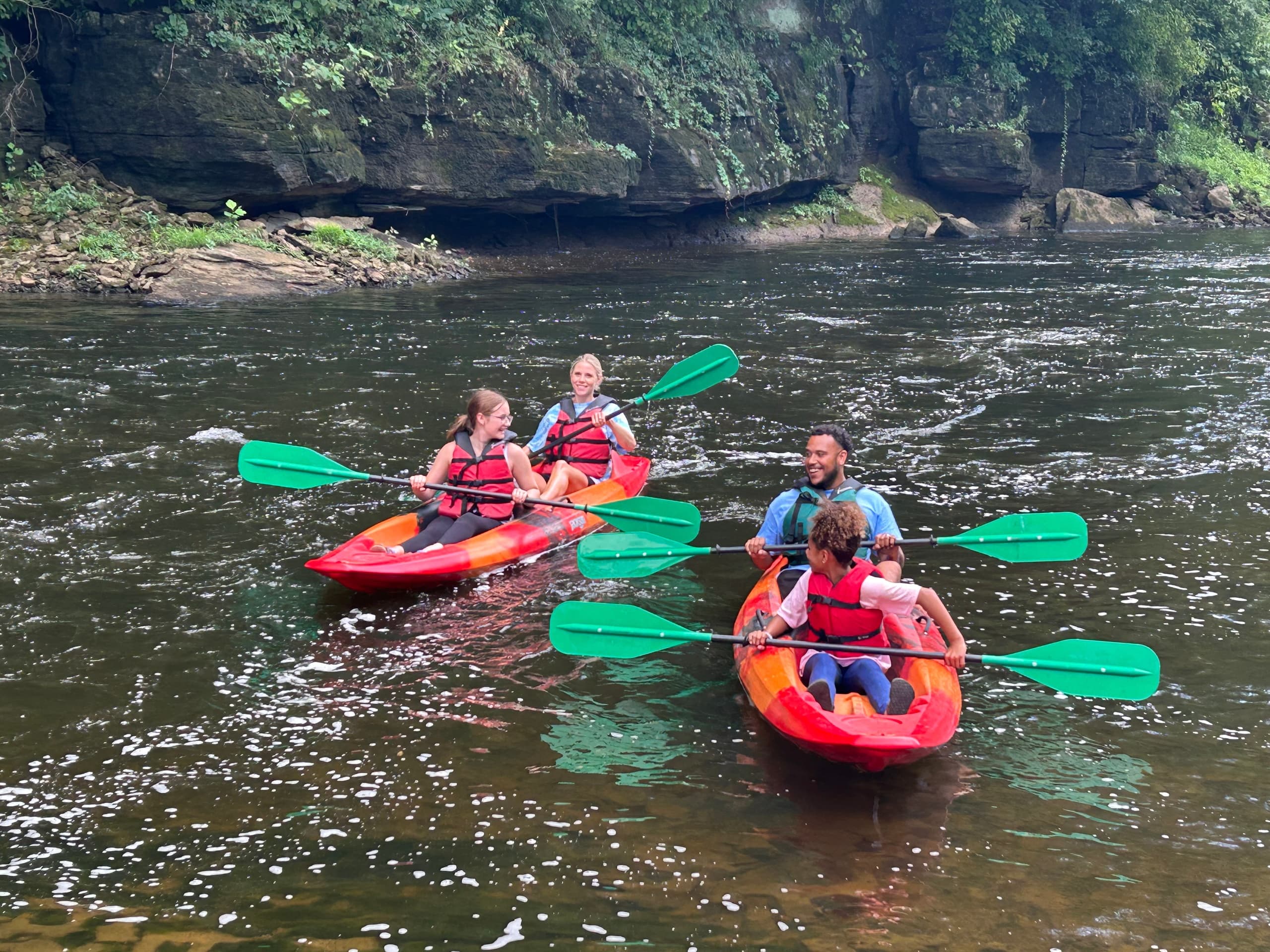 Green River Canoeing at Houchin Ferry in Kentucky’s Mammoth Cave Area