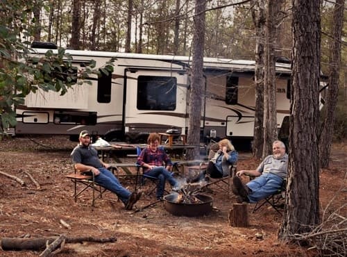 RV Camping at Apalachee Campground in Spanish Fort