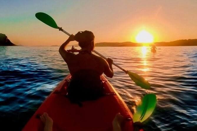 Water Activities: Sunset Kayak at Airlie Beach