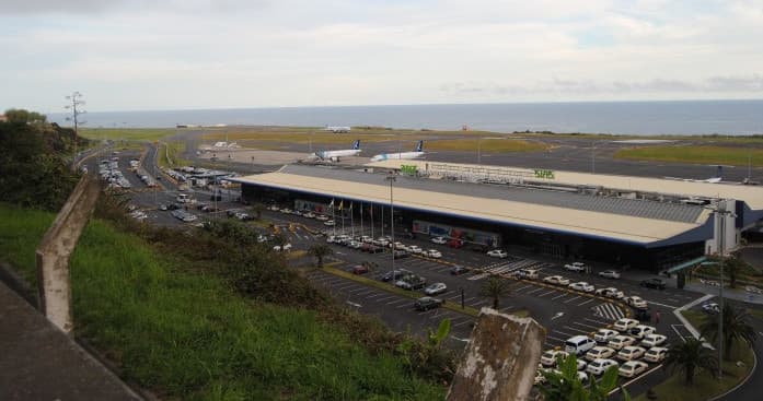Transportation Service | Azorean Tours in Ponta Delgada