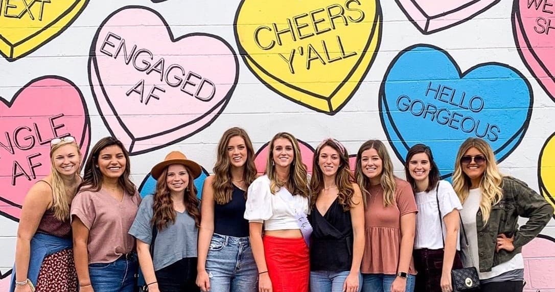 Murals & Mimosas Tour with Mint Julep Experiences in Nashville