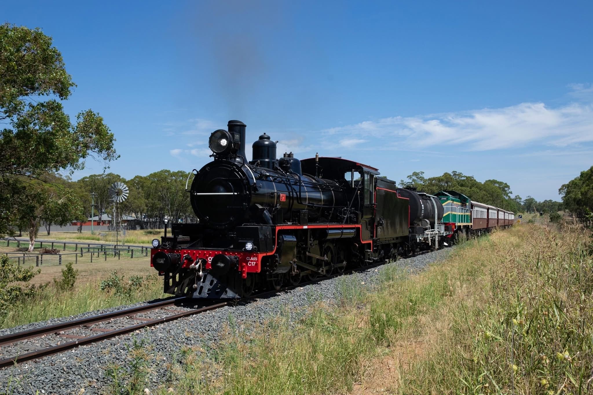Downs Explorer: Warwick to Toowoomba Heritage Rail Through the Darling Downs