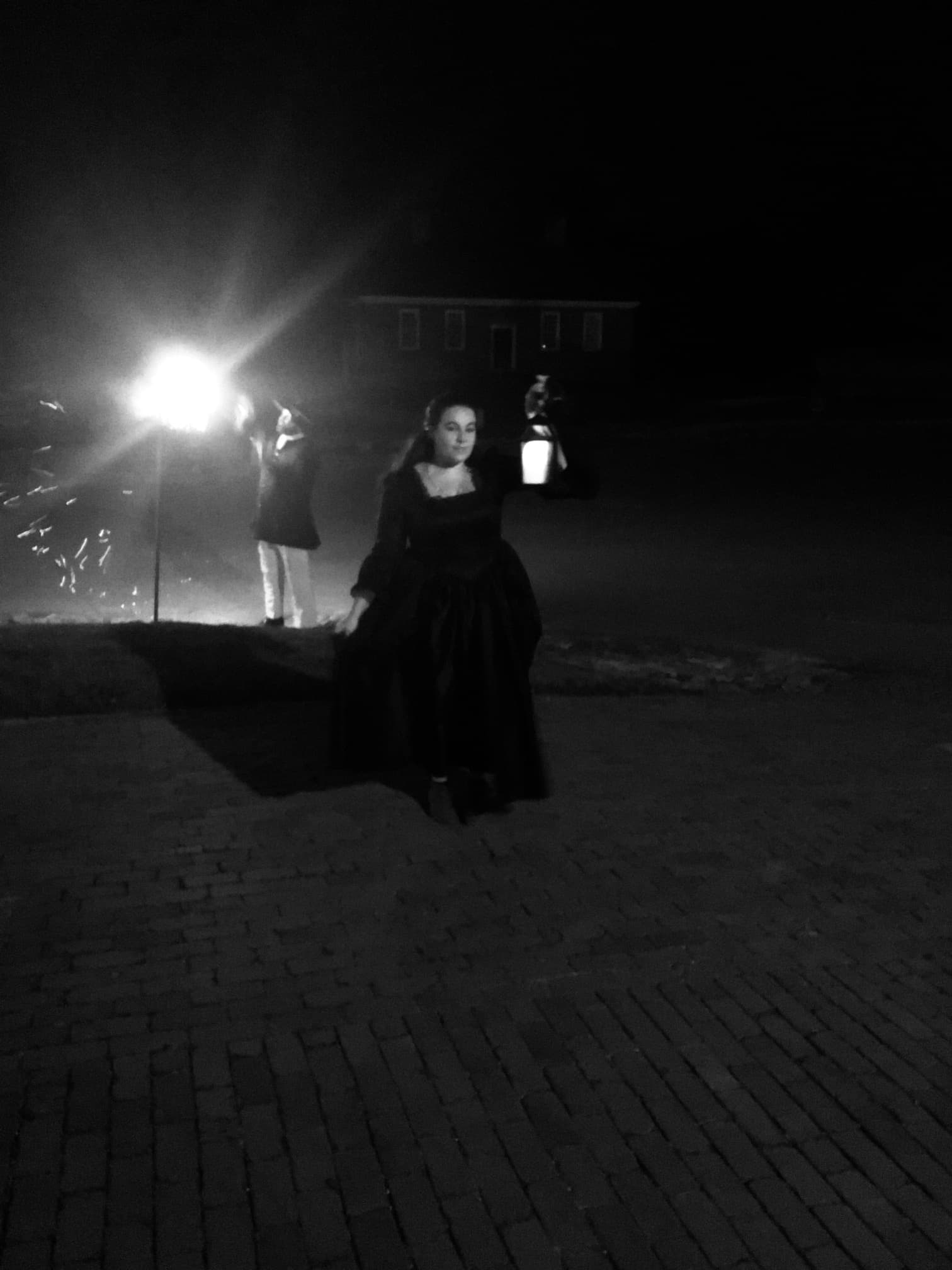 Exploring Williamsburg’s Shadows: The Dark History Conspiracy Tour Unveiled