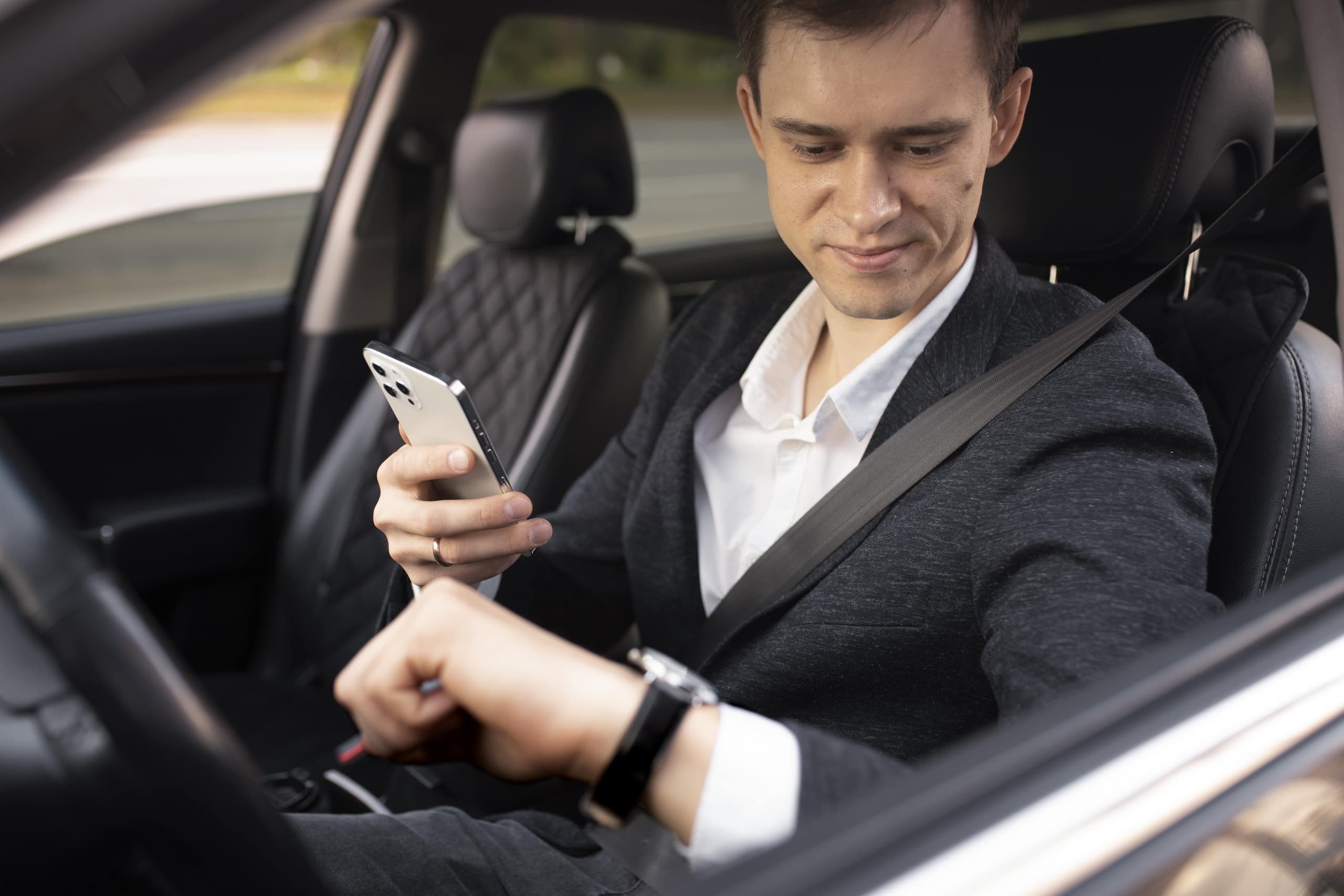 Convenient Airport Transfer in Krakow with Gr8 Way