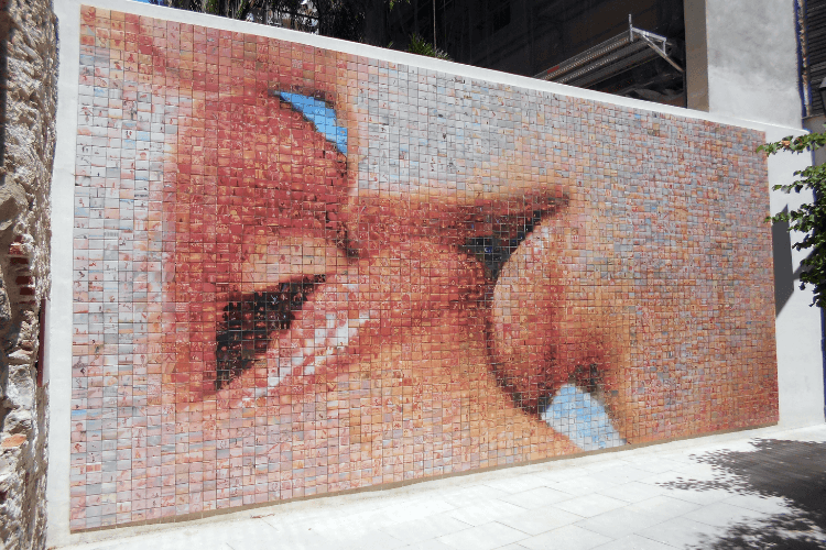 Self-Guided Street Art Walk in Barcelona Old City — 16 Murals and Secret Galleries