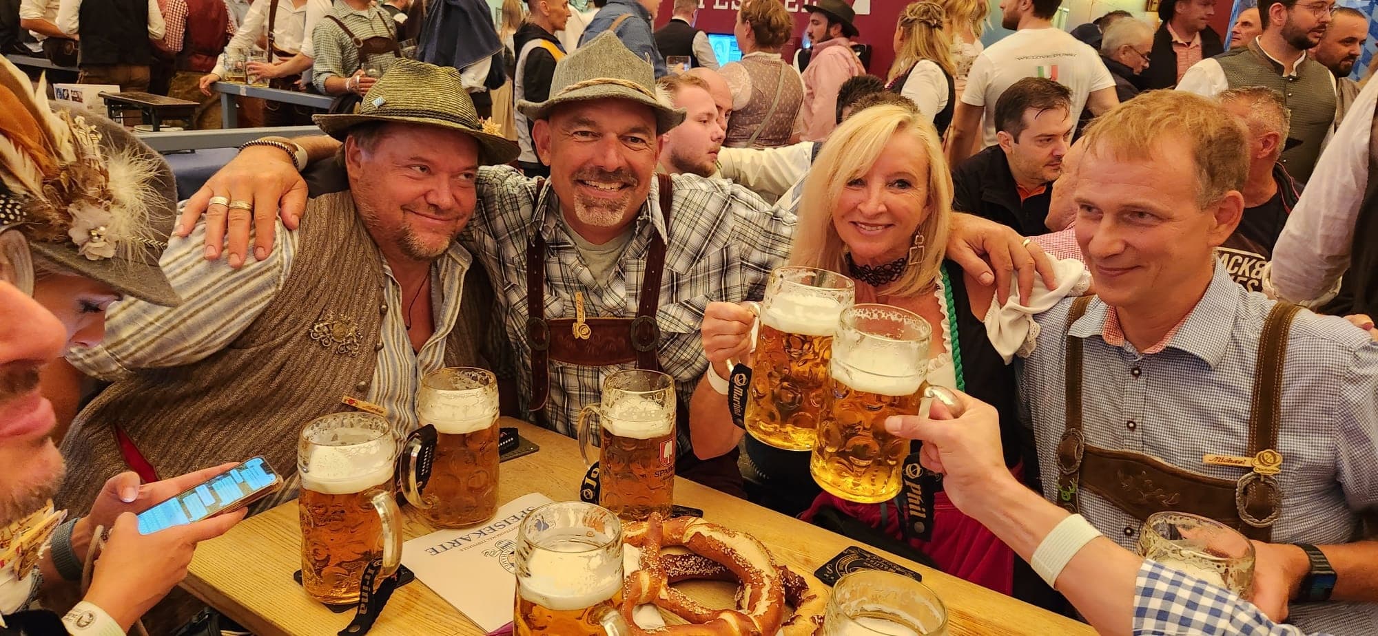 Authentic Oktoberfest Tour 2025 with MucTours in München