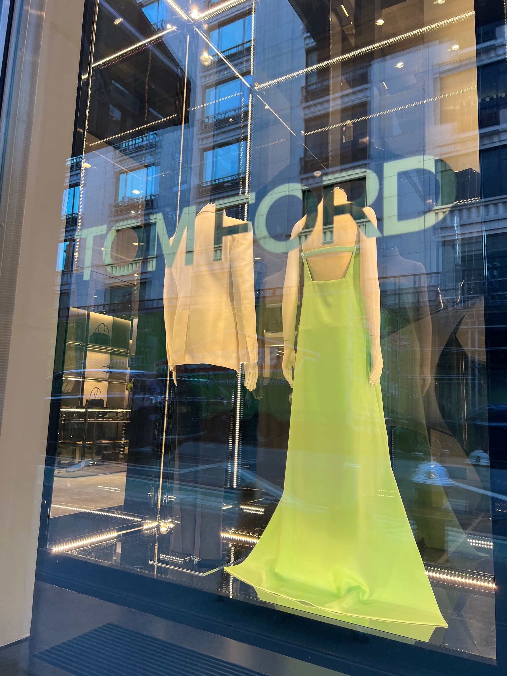 Uptown Fashion: How New Yorkers Dressed the World photo 4