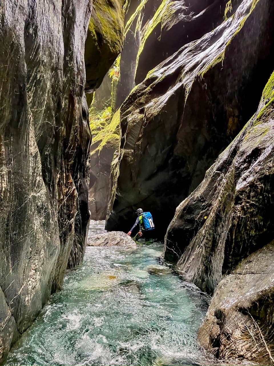 Mt Aspiring MAX Canyoning Adventure with Canyoning New Zealand