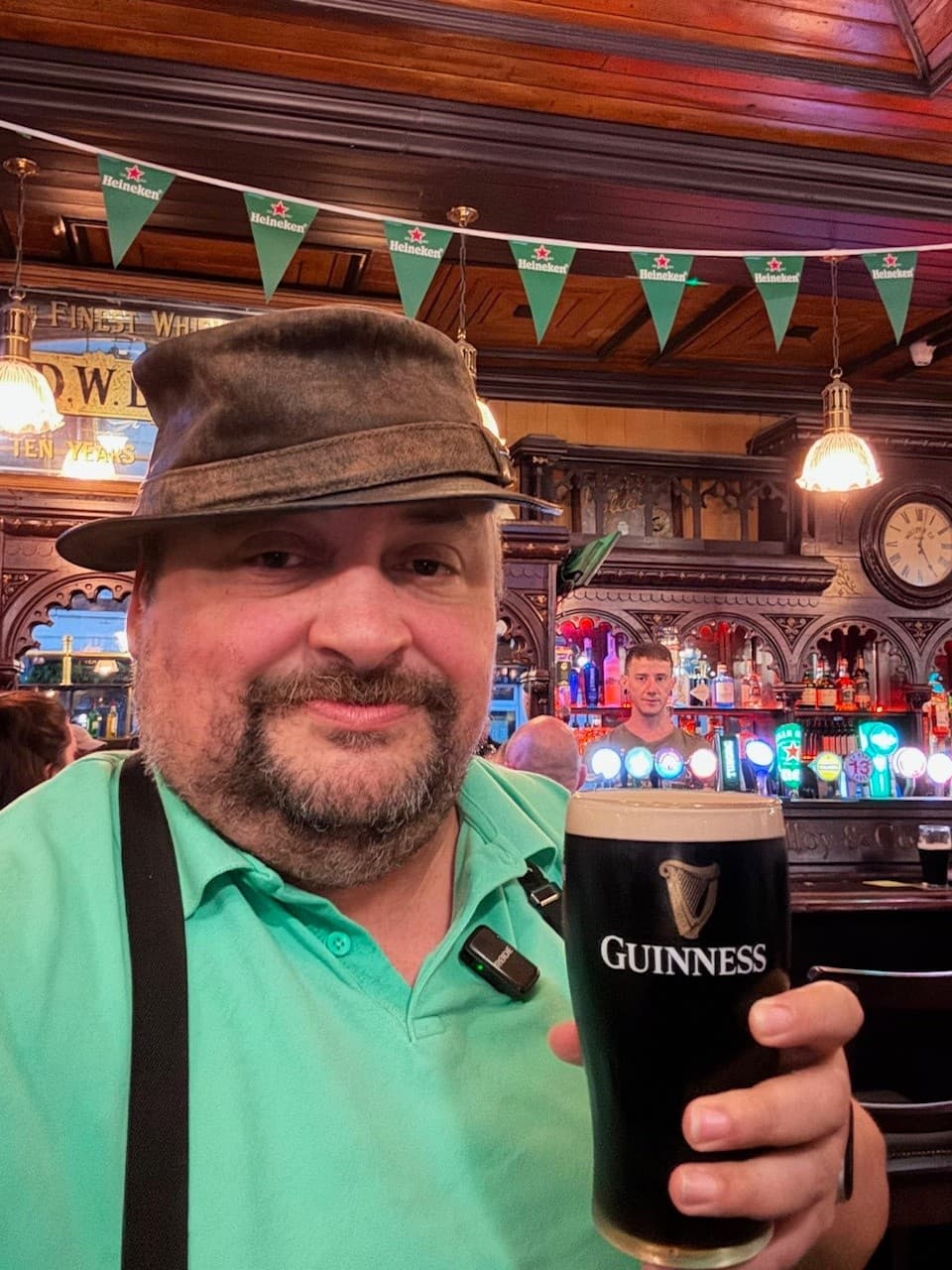Pub Hopping the Wild Atlantic Way: The Absolute Creamer Tour with Prime Mutton