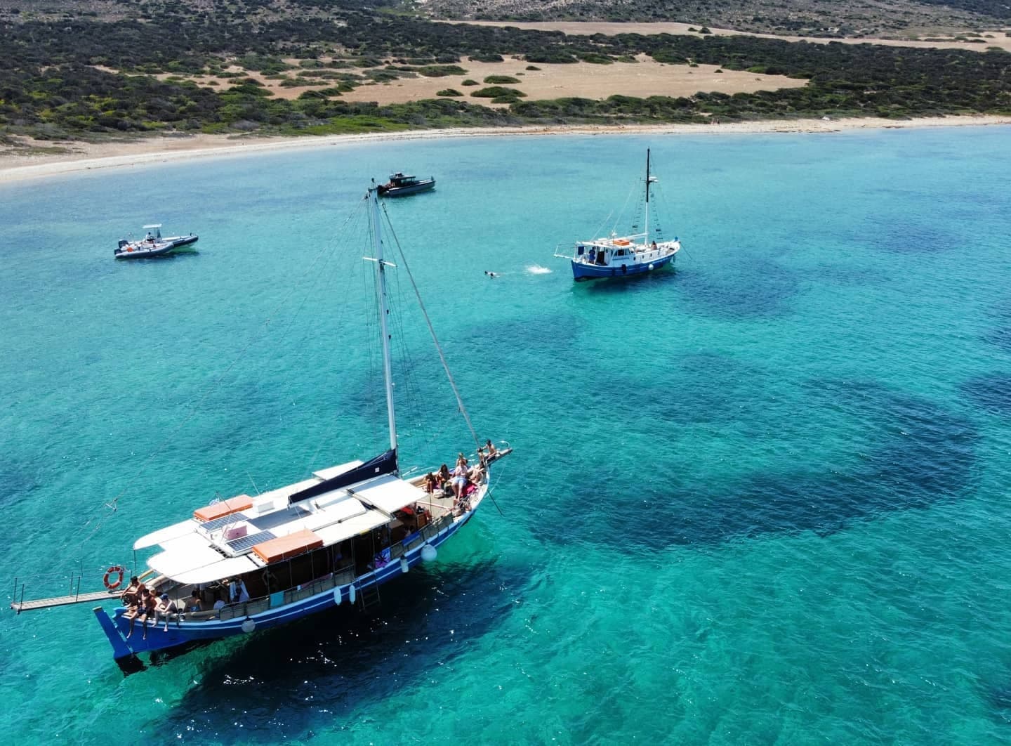Water Activities & Glaros Cruise in Antiparos