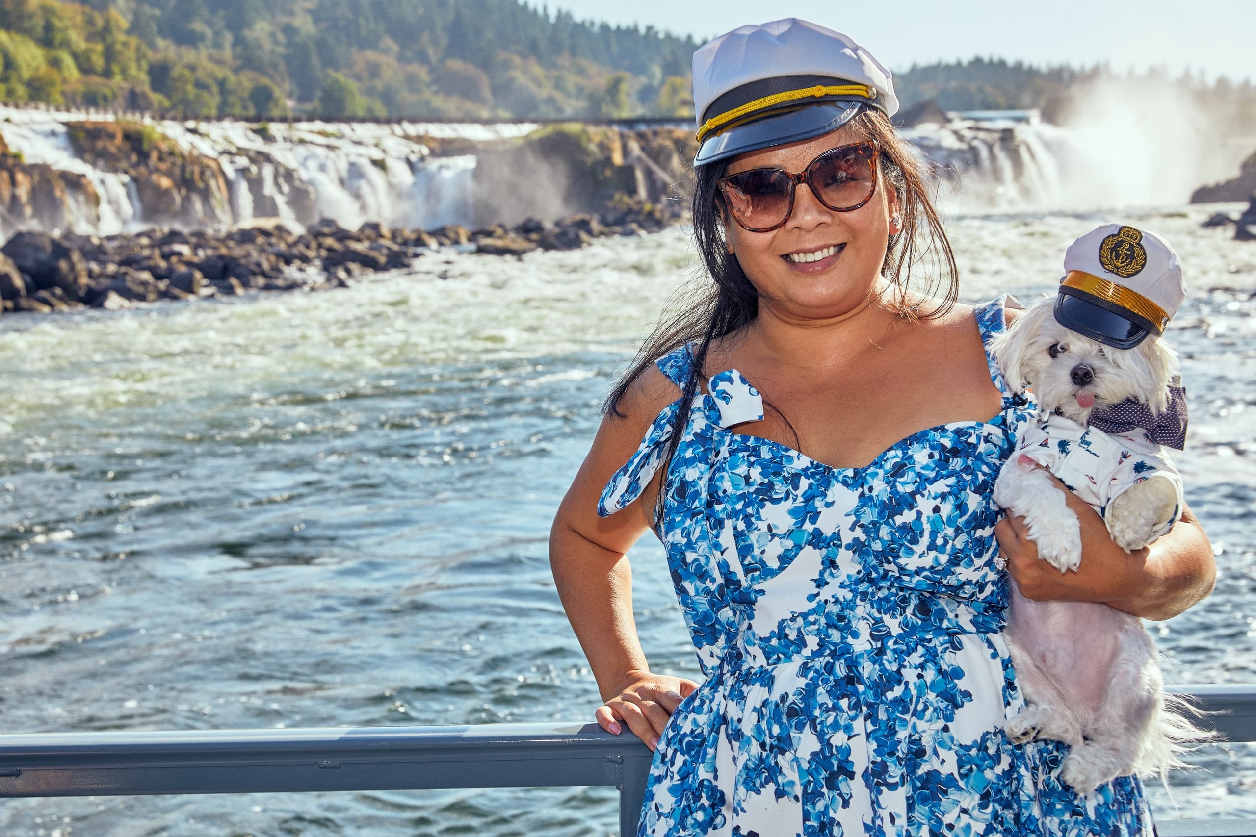 Cruise to Willamette Falls: Wildlife, Film Sites, and River Views from Portland