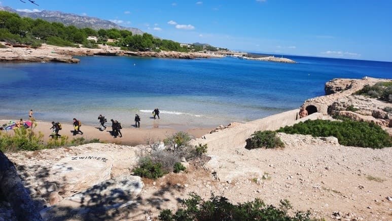Diving Adventure at Cala Sant Jordi de Alfama | Nautic Parc Costa Daurada