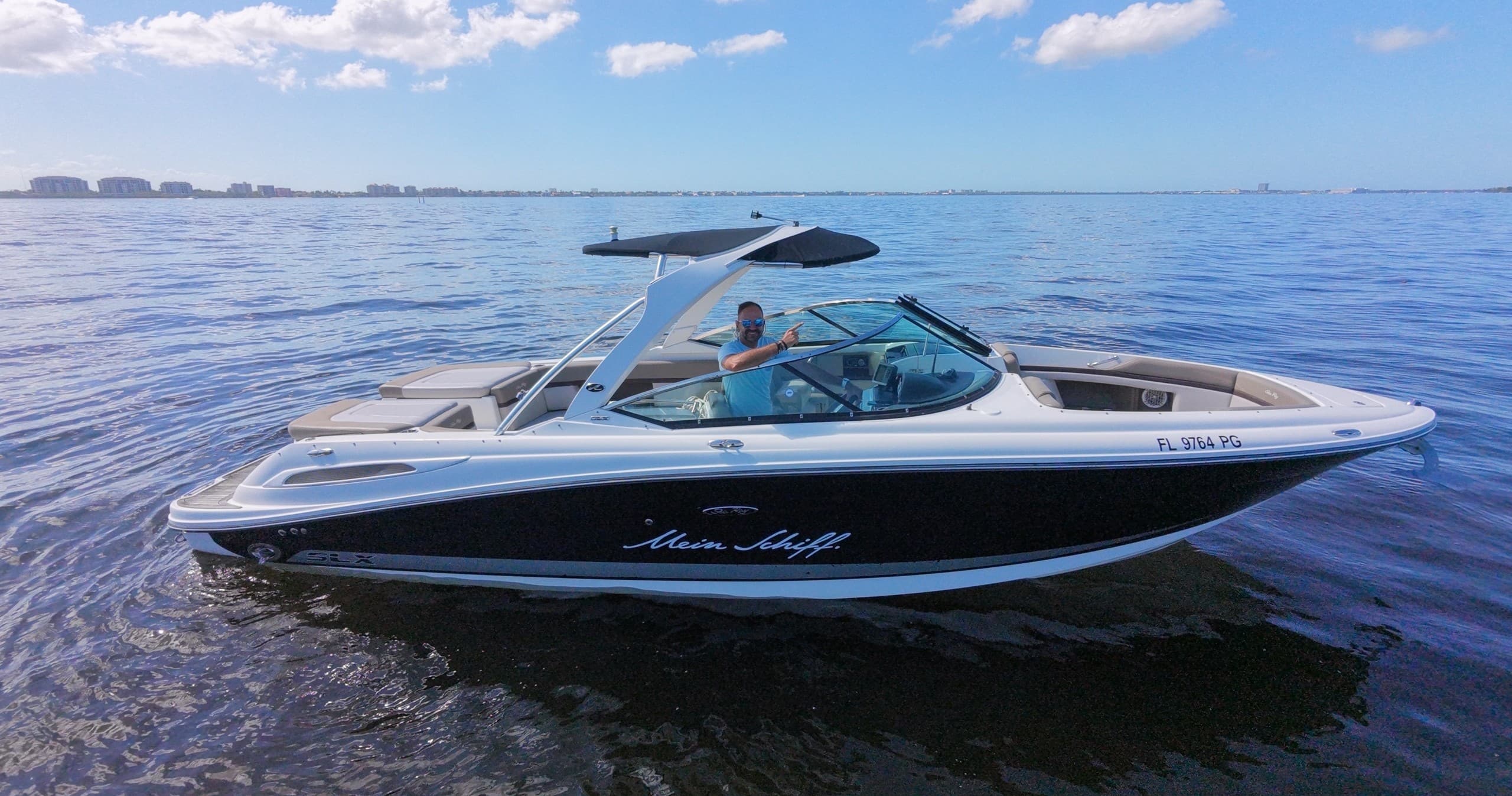 Sea Ray 290 SLX Cape Coral Boat Rental — 350 HP Day Cruises to Sanibel & Matlacha