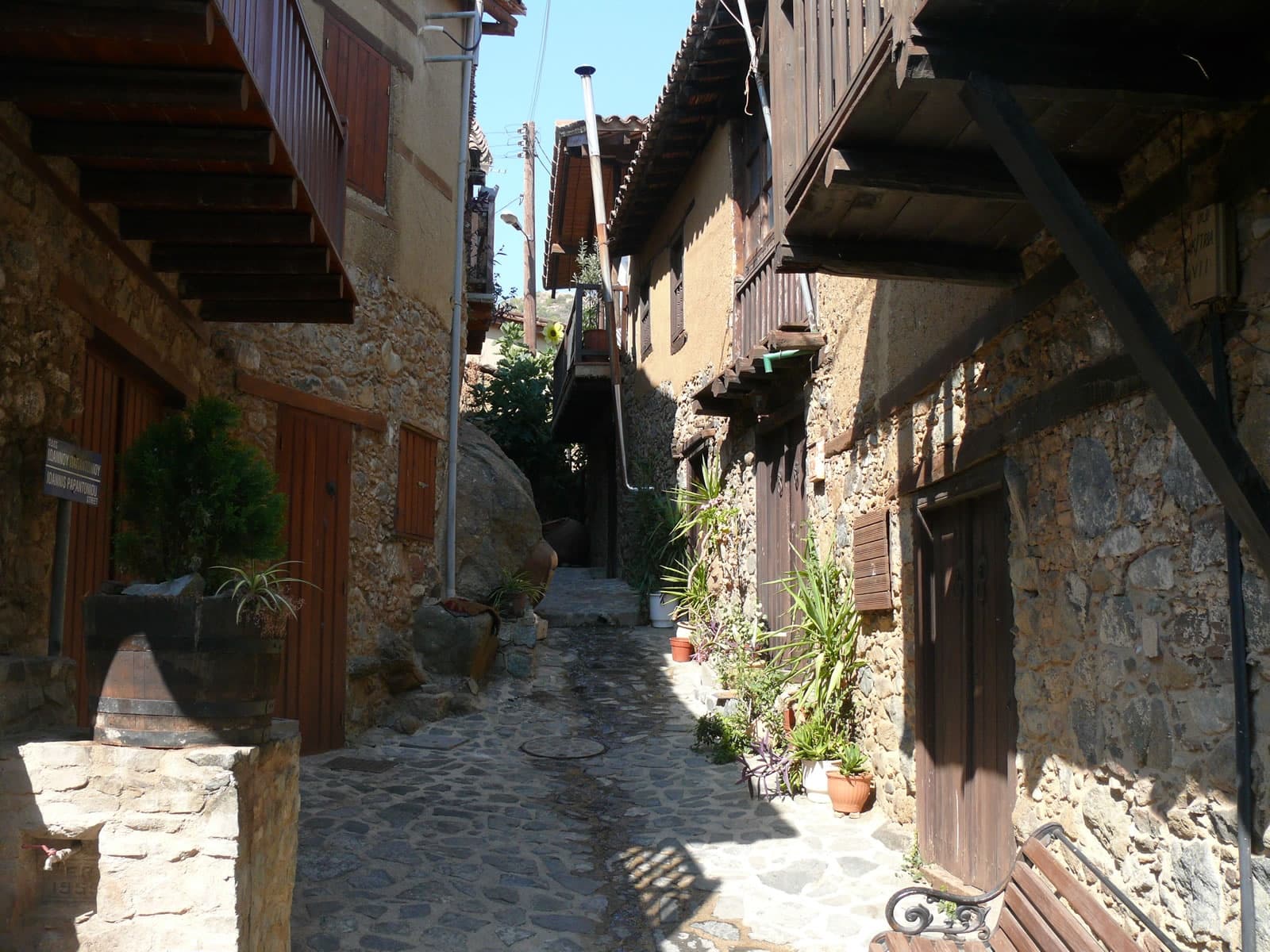 Land Adventures: Cyprus Walks at Kakopetria with Artemis Trail