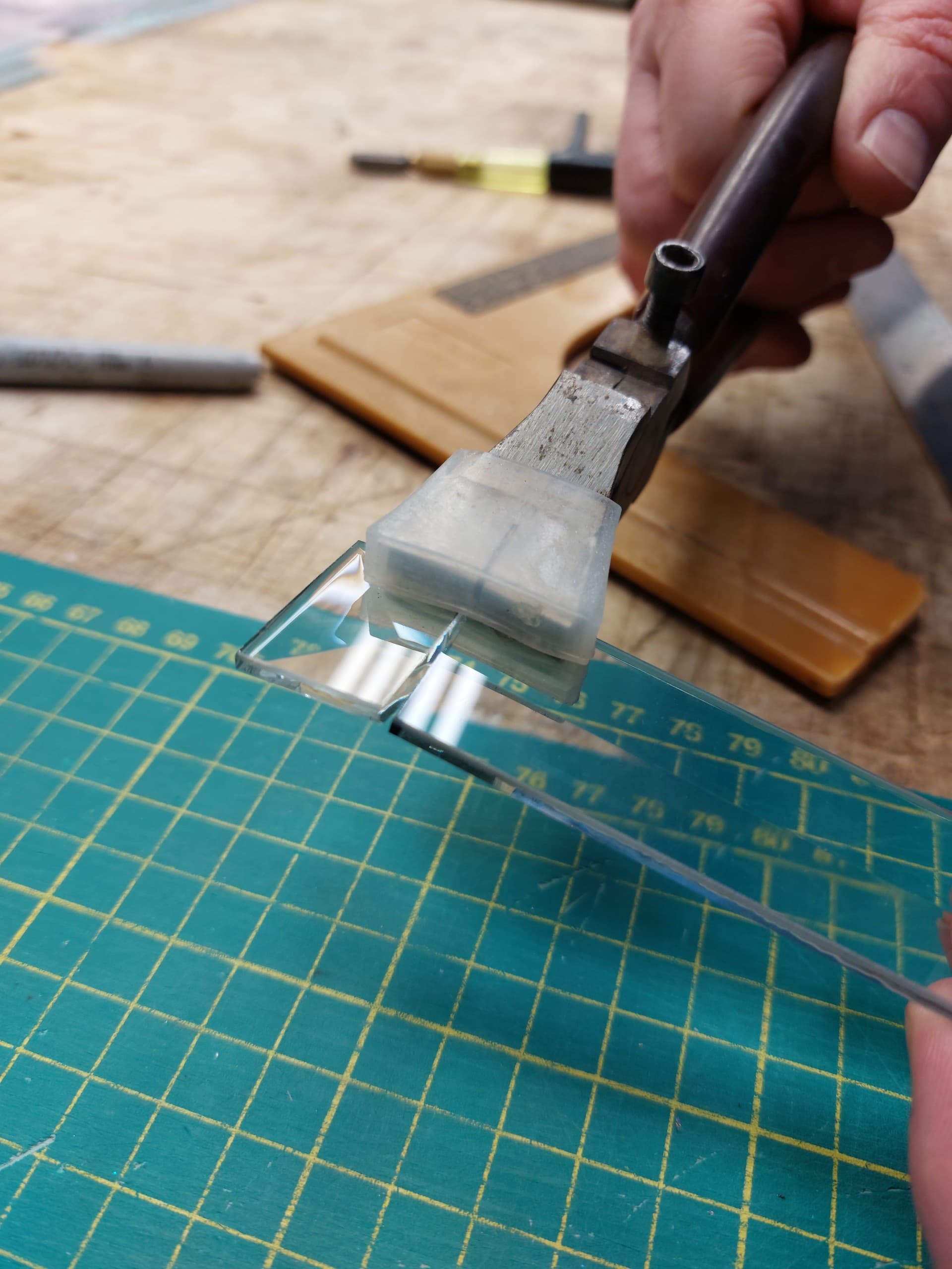 Master Custom Bevels with Kevin Tappin: Half-Day Stained Glass Workshop in Denver