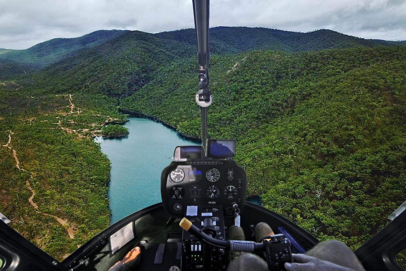 Cairns Reef & Rainforest: The Grand Tour Helicopter Experience photo 3