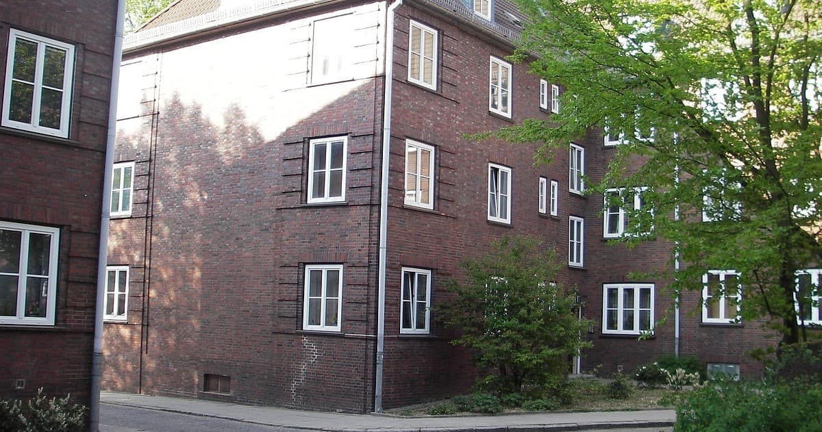 Land Adventures in Hamburg: Discover Dulsberg’s Hidden Charms