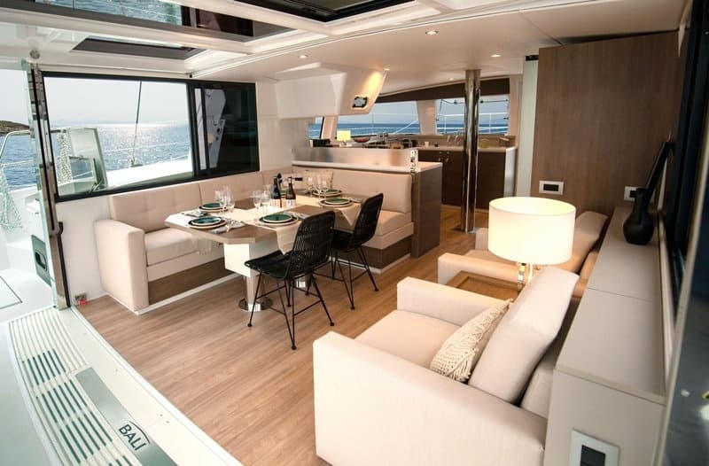 Private Cat 35 Luxury Charter - 6-Hour Barcelona Catamaran Experience