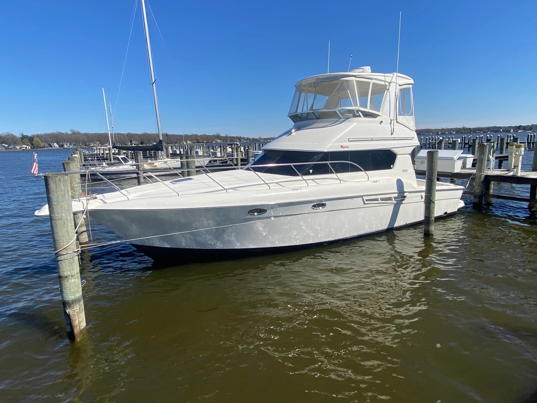 Private Charter with Hiatus Cruises: Custom Boat Tours in Holland, Michigan