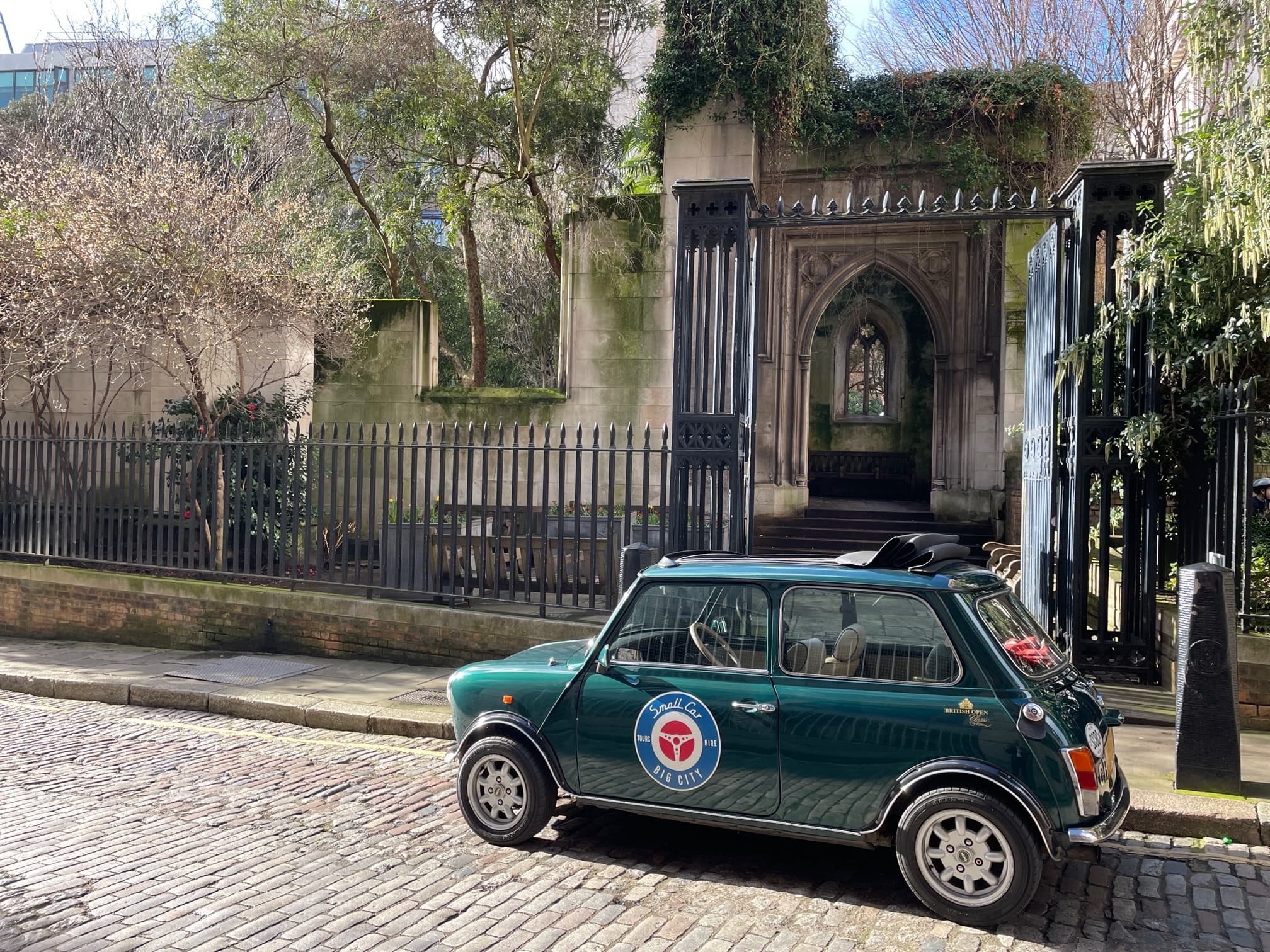 Behind the Gates: Mini Cooper Tour of London's Secret Gardens photo 1