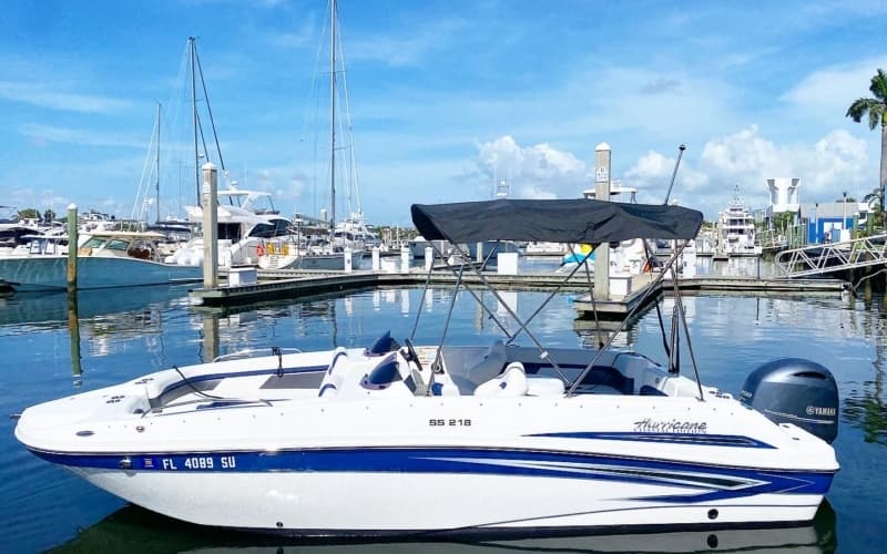 Explore Pompano Beach on the 22’ Coastliner Sundeck