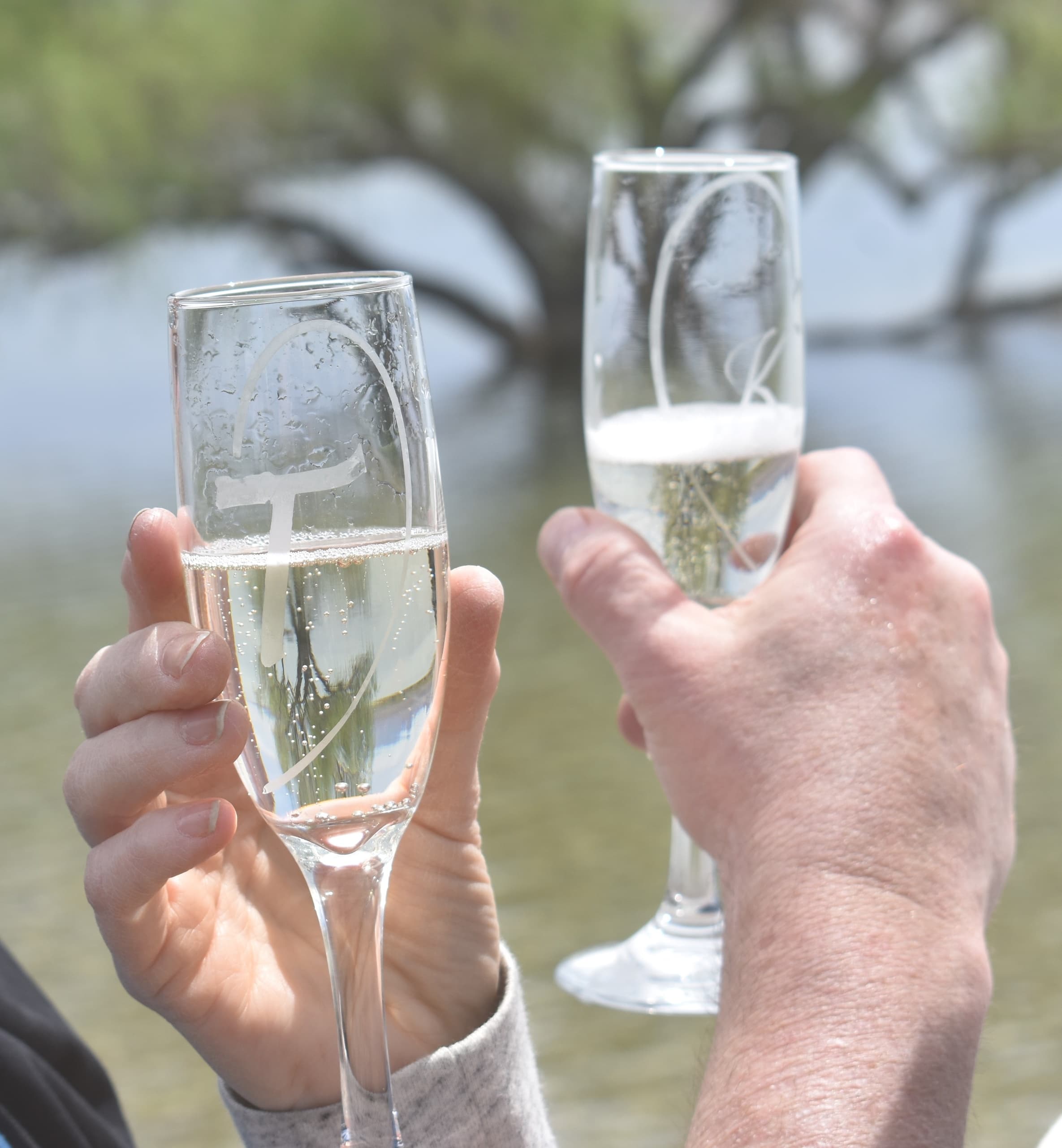 Desert Corks and Cocktails with OUI Experience in Dolan Springs
