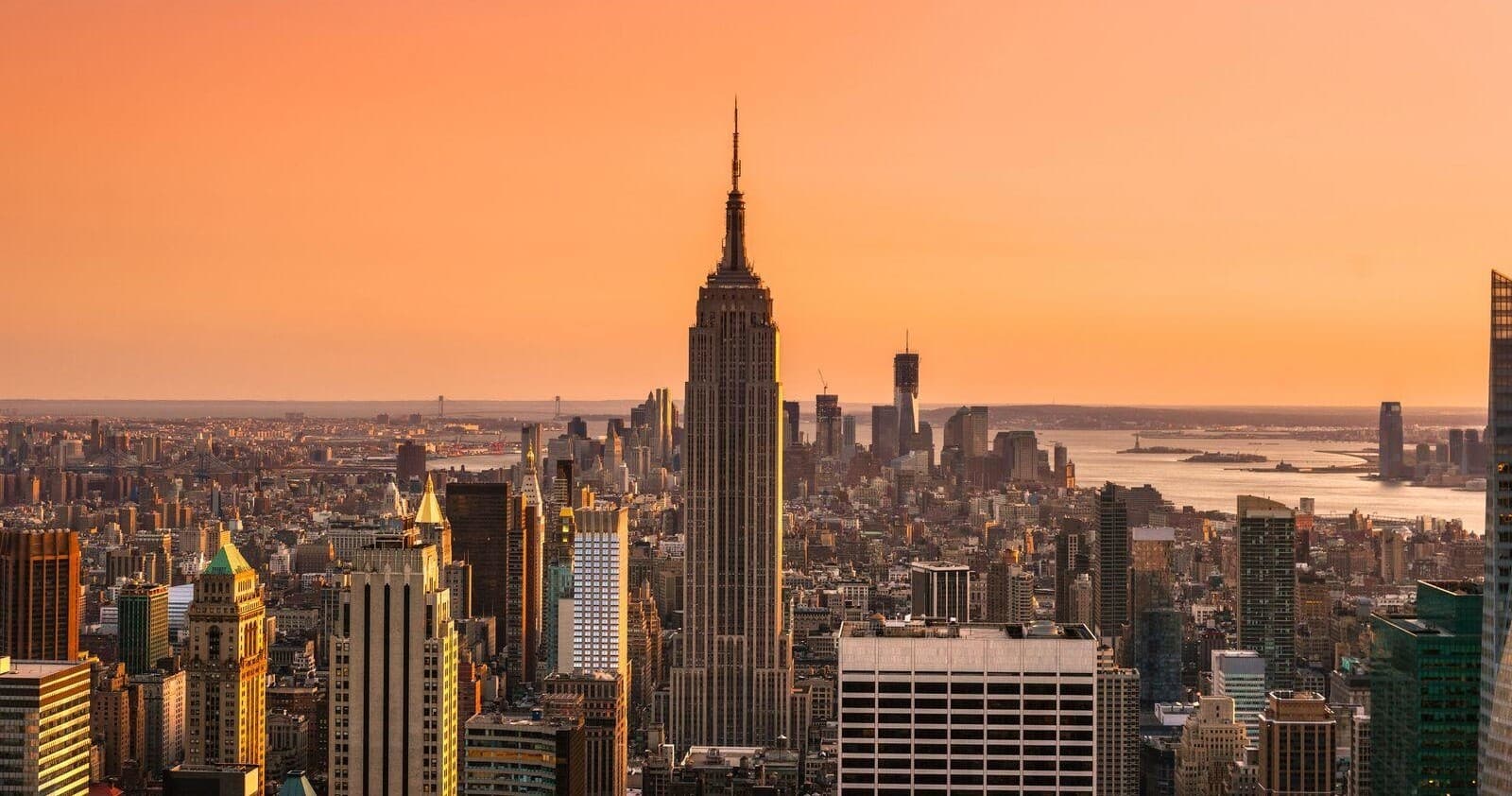 Sunset Manhattan skyline with Empire State Building view