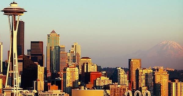 Seattle skyline with Space Needle and Mount Rainier panoramic view