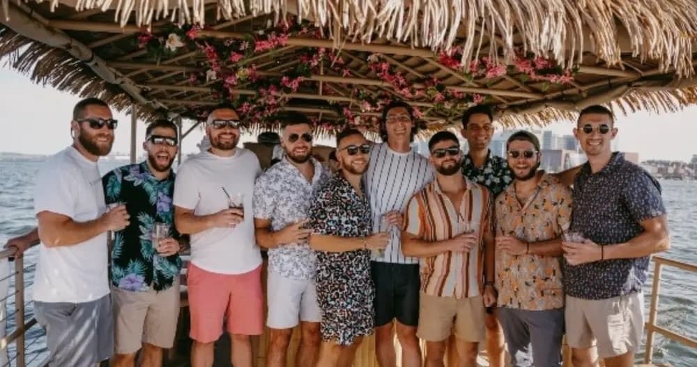 Tiki Boat Boston: 90-Minute Private Tiki Boat Cruise in Boston Harbor