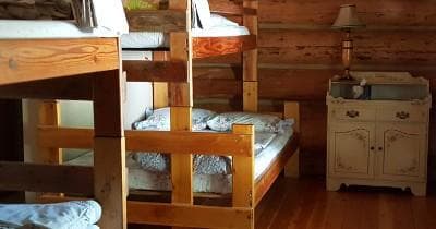 Cozy Cabin Stays at AYH Ranch’s Madrona Room, Vashon WA