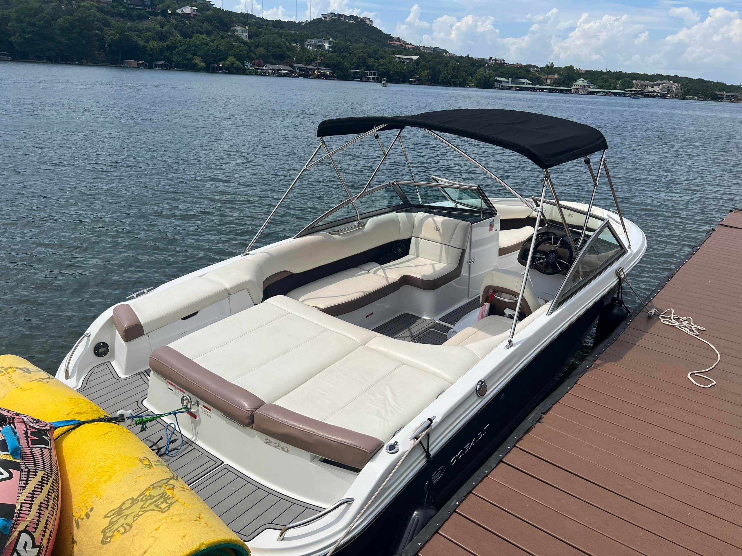 Super Lux Ski Boat Rental in Austin, Texas
