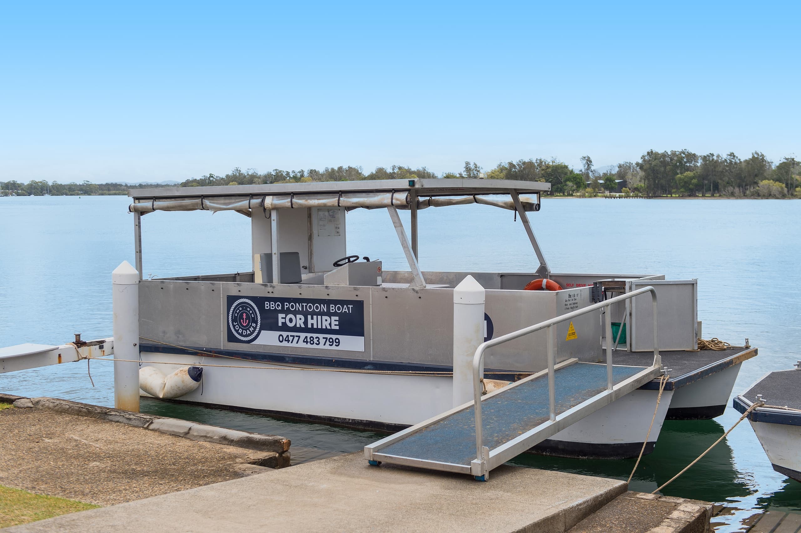 Explore Port Macquarie by Water Aboard the BBQ Boat