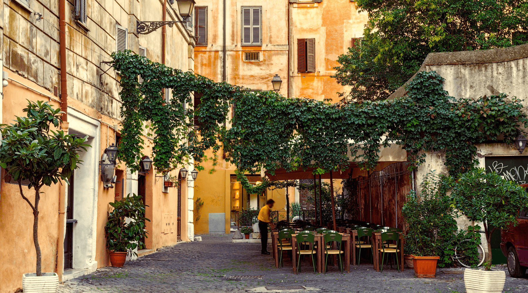 Trastevere Food Tour & Pizza Class with Secrets Italy