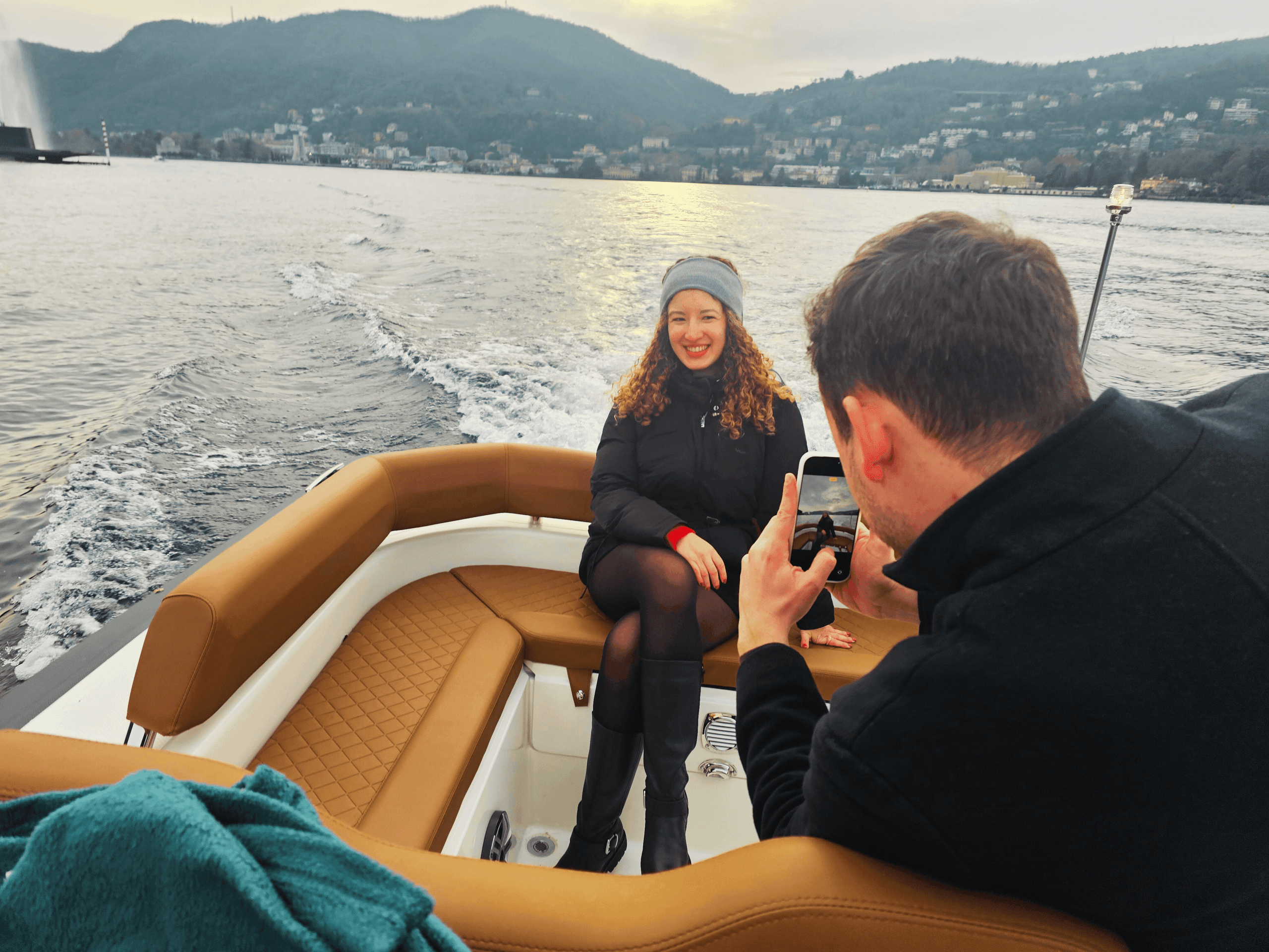 Lake Como Christmas Boat Tour — Festive One-Hour Cruise from Como photo 4