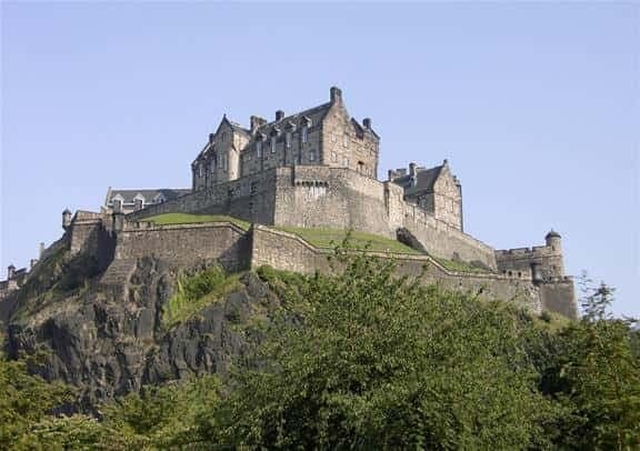 Historic Edinburgh Day Trip with Halal Tourism Britain