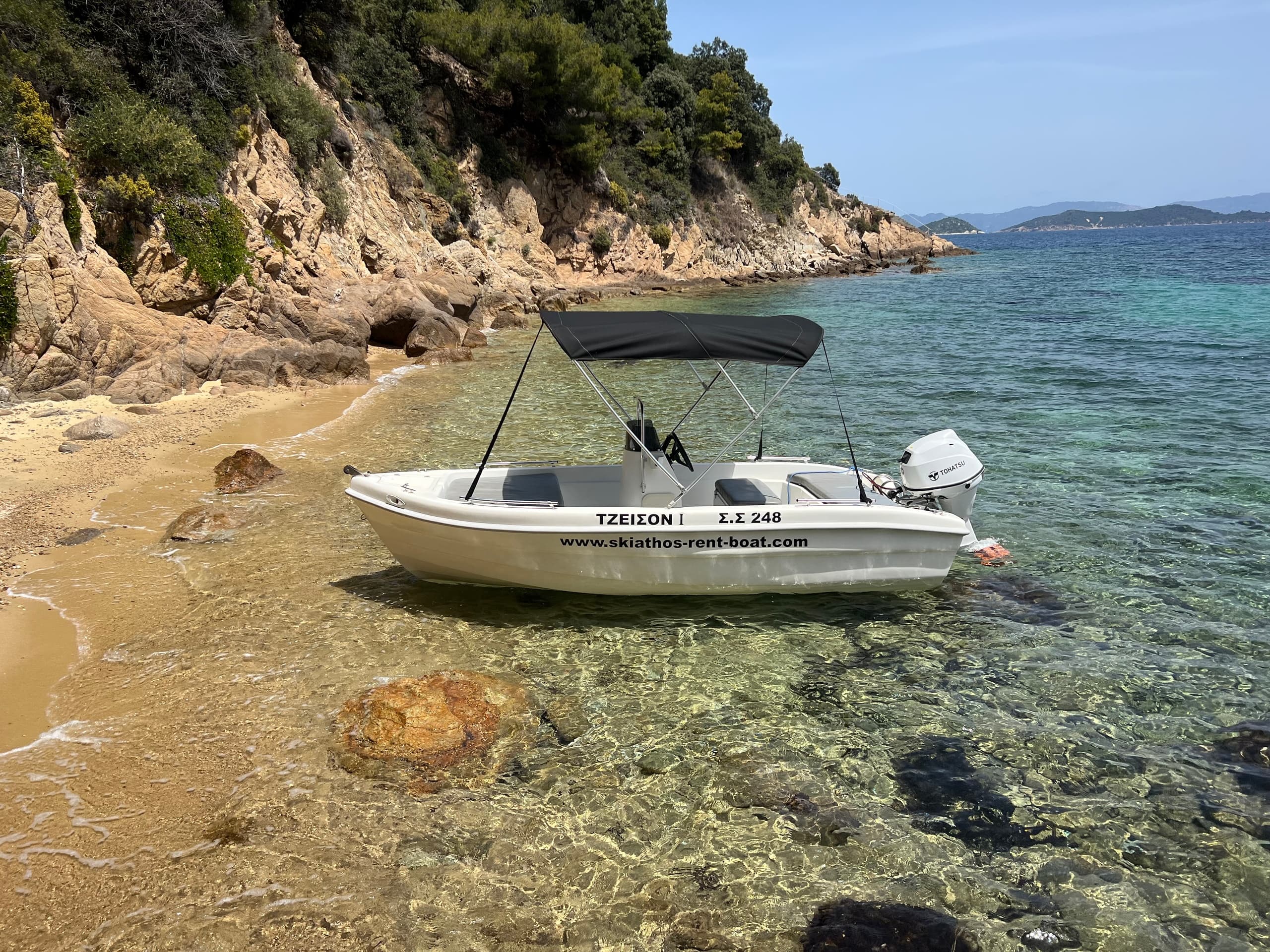 Water Activities & Boat Rental at Manti 'one' Skiathos