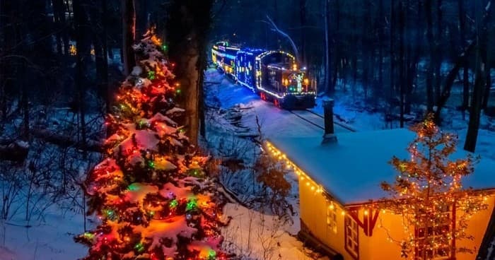 Experience the Hayride Express: Scenic Autumn Evenings on Delaware’s Historic Red Clay Valley Railroad