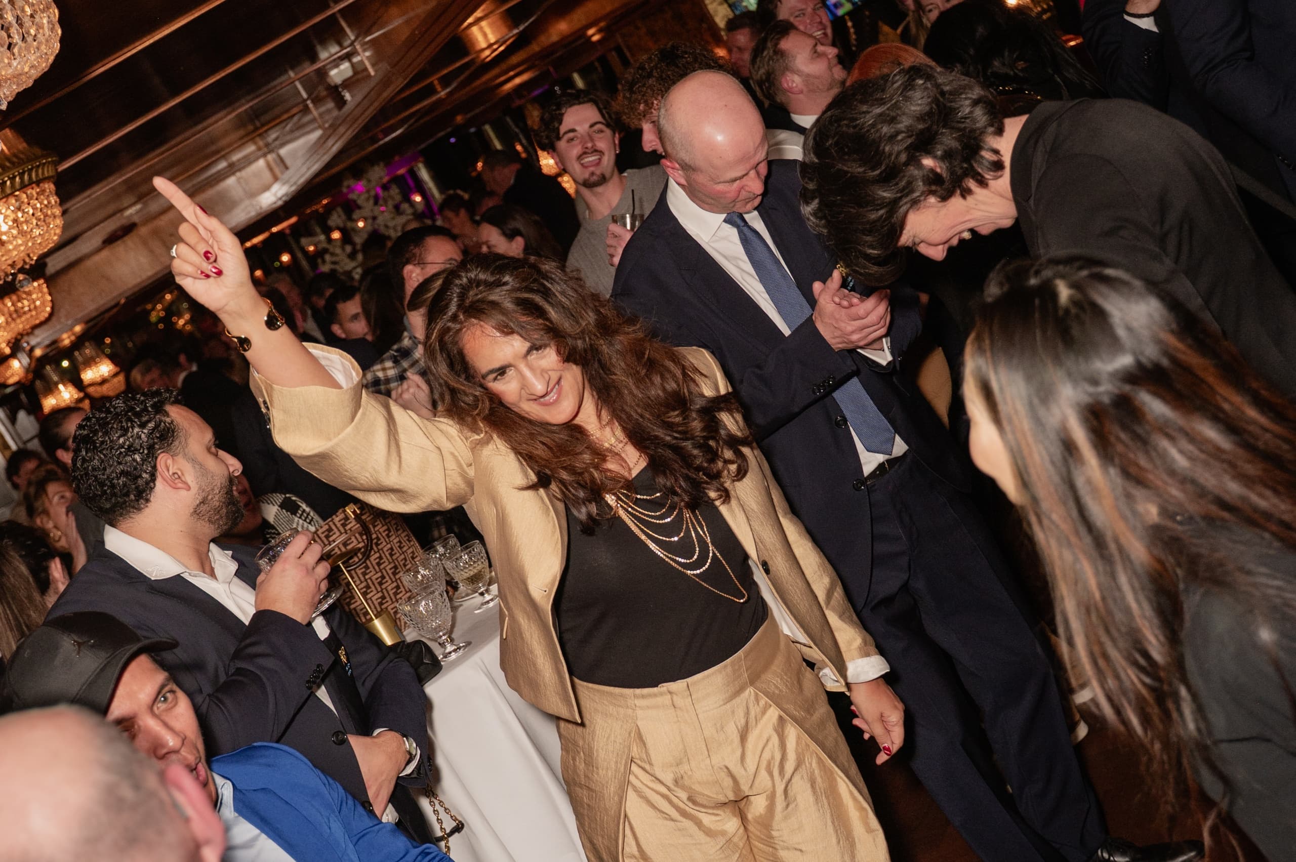 Soul, Funk & Gospel Cruise on Amsterdam's Canal Ring with Dillon Lewis photo 4