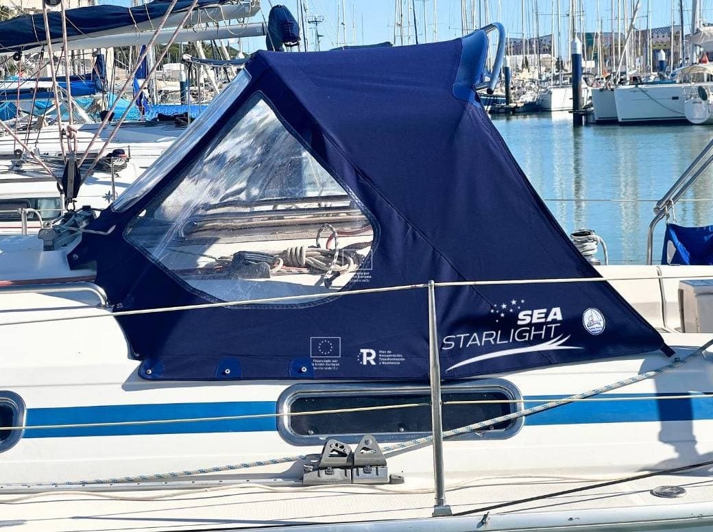 Sail Cádiz's Beaches: Private 6-Hour Coastal Charter photo 3
