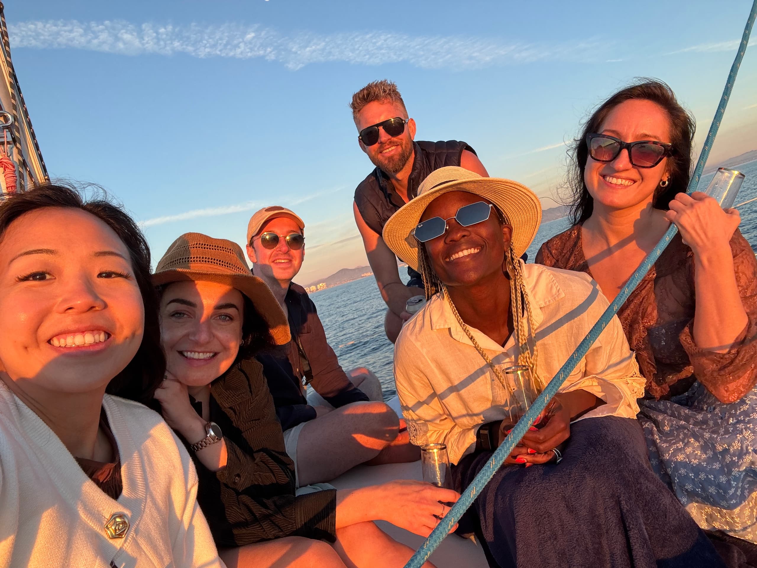San Diego 2.5-Hour Public Sail: Champagne Cruise and Coastal Wildlife Watching photo 2