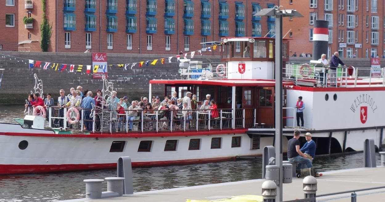 Water Activities & Moorlosen Kirche Boat Ride with Hal Över