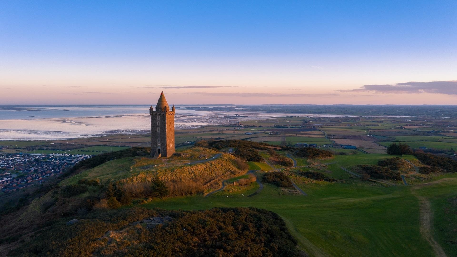 Scenic Land Transport: Belfast to Dublin with Wee Tours NI