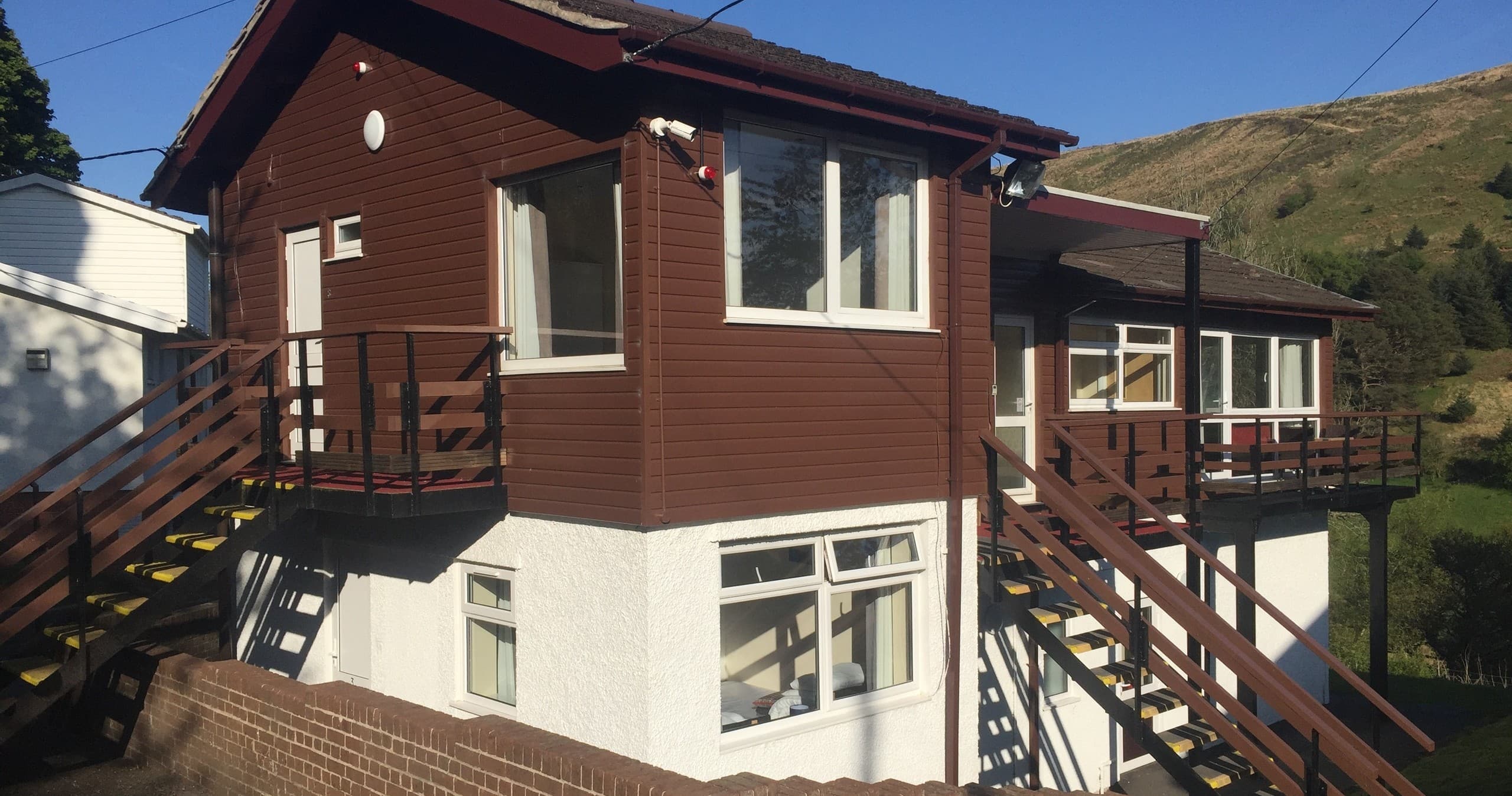 Chalet Stays at Parkwood Outdoors Dolygaer