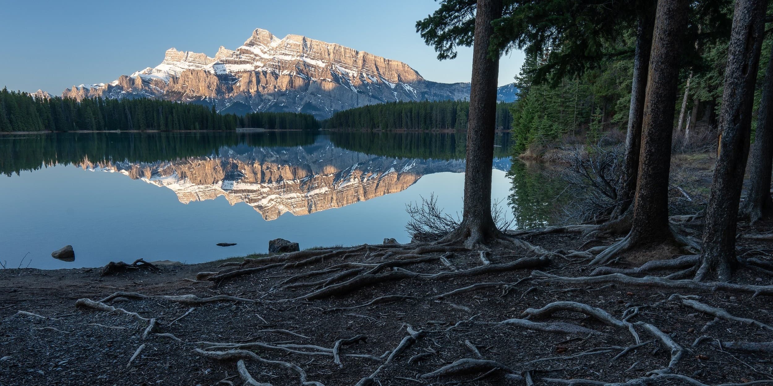 Private Photography Tours in Banff National Park: Capture Turquoise Lakes & Wildlife photo 3