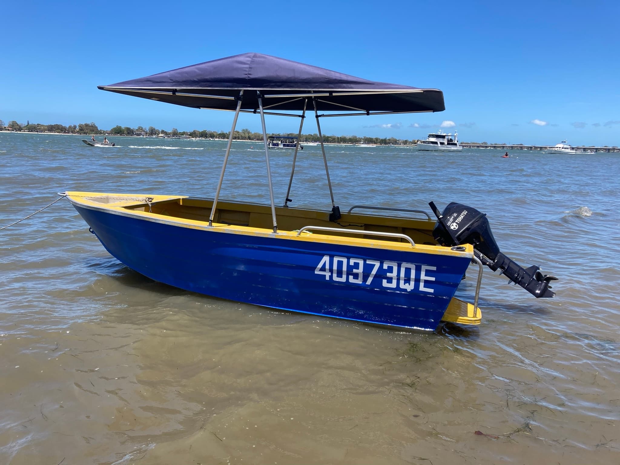 Explore Sandstone Point: Private Fishing Boat Hire for Up to 5 People