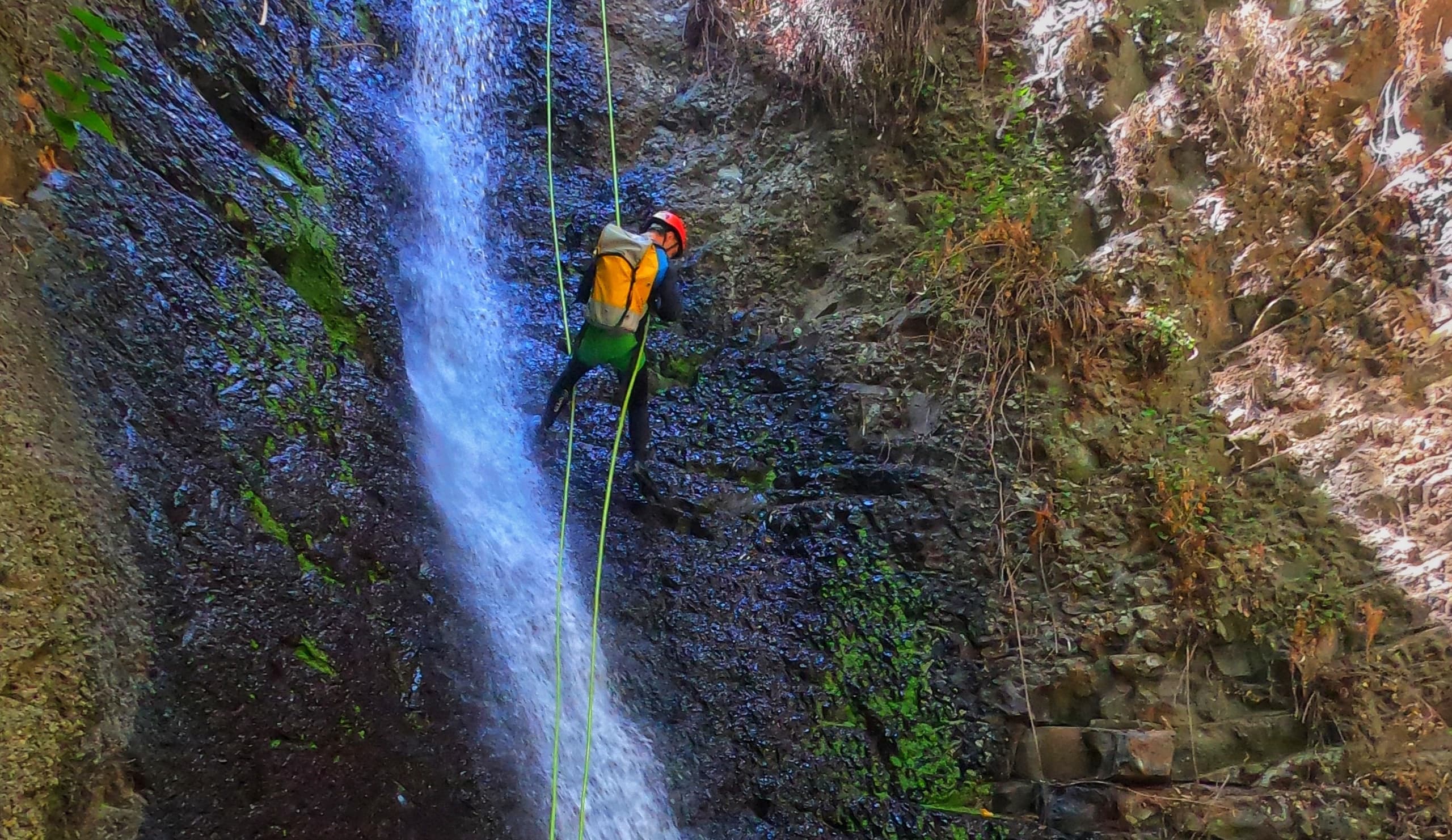 Canyoning Adventure at Barranco de los Cernícalos, Gran Canaria