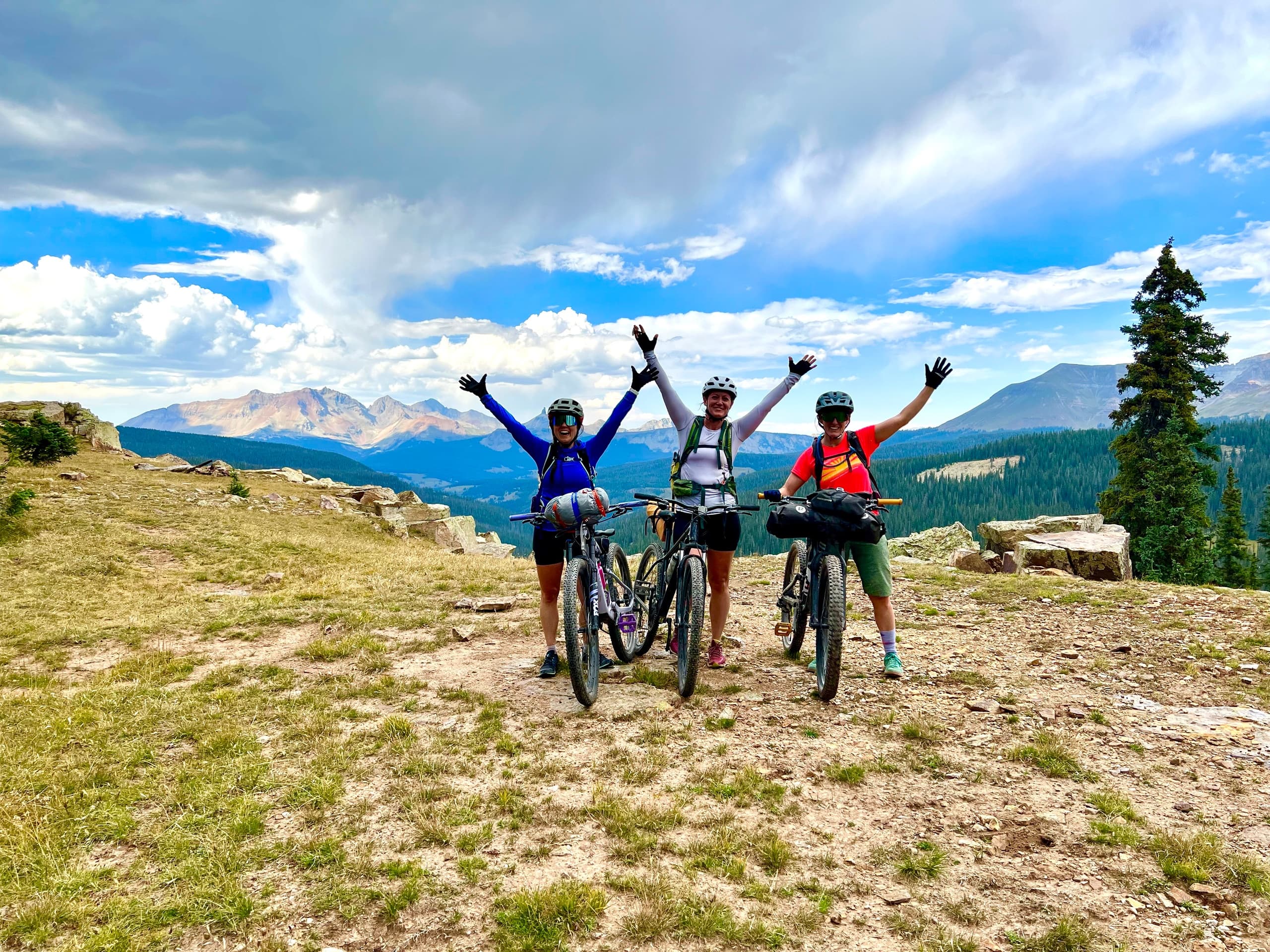 San Juan Huts Shuttles: Your Gateway to Epic Colorado Plateau Bikepacking