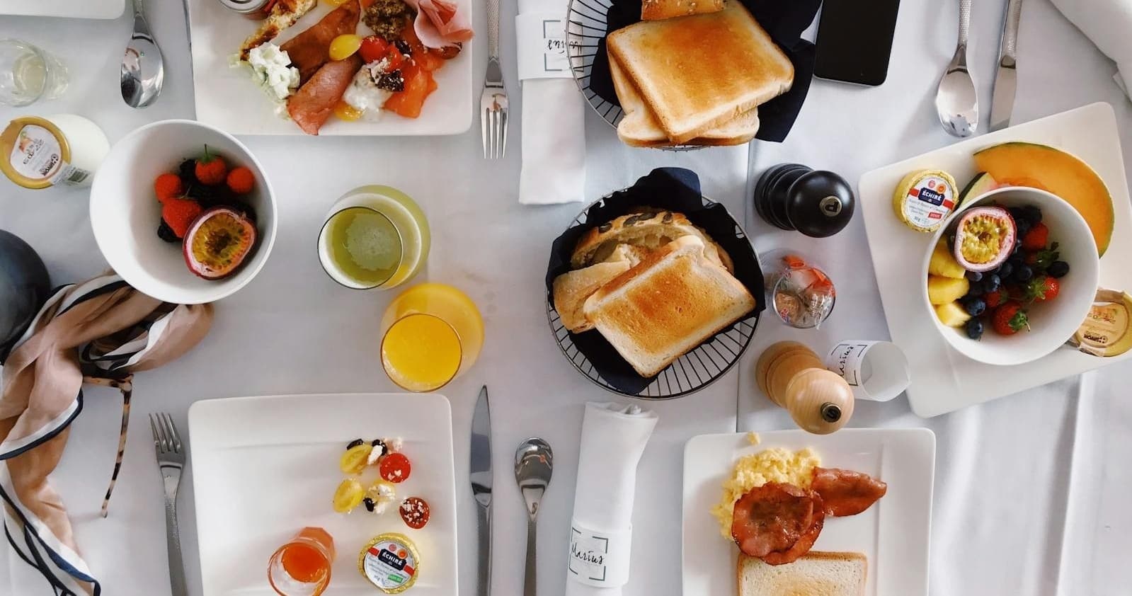 Water activities & Anchor & Trade - Tampa: Unique Waterfront Brunch